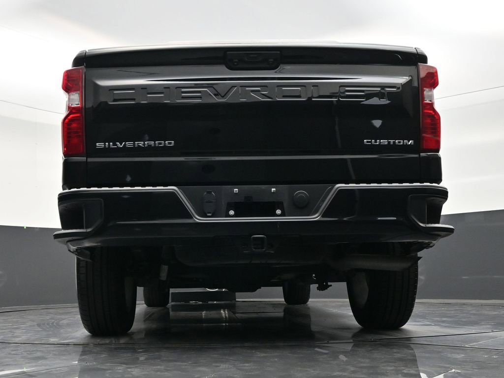 Used 2023 Chevrolet Silverado 1500 Custom RWD image 24