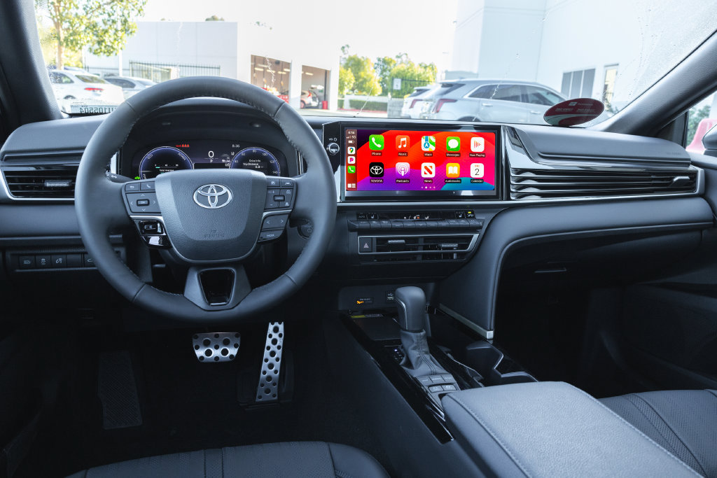 New 2026 Toyota Camry XSE FWD image 13