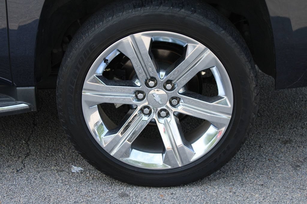 Used 2017 Chevrolet Suburban Premier AWD/4WD image 42