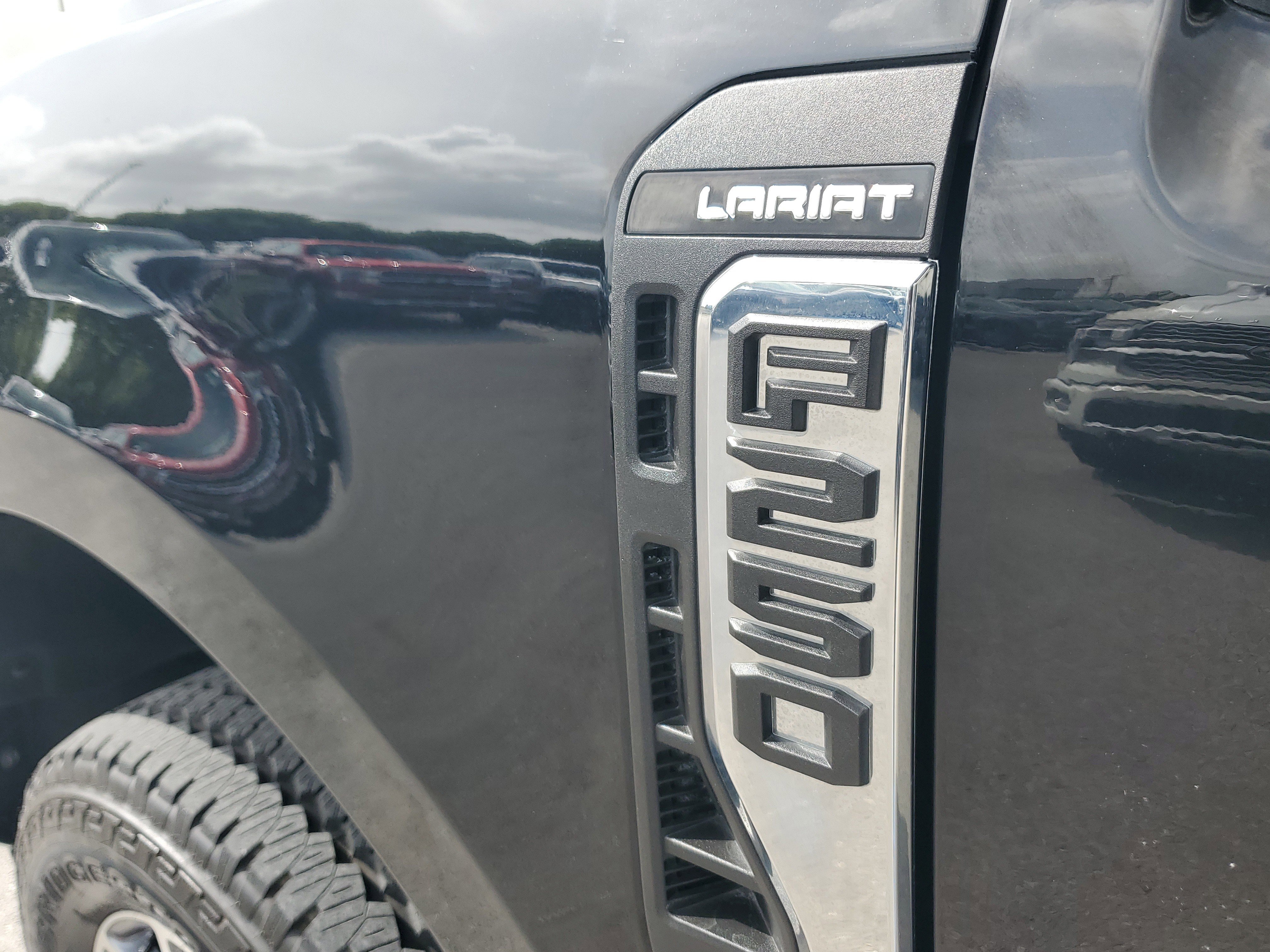 Used 2023 Ford F250 Lariat image 30
