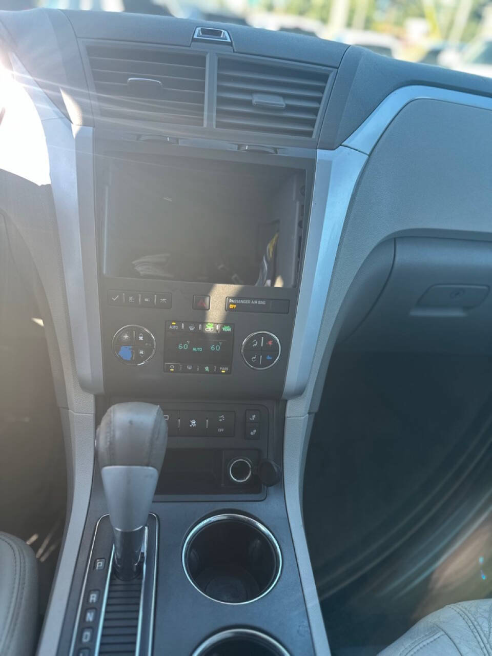 Used 2011 Chevrolet Traverse LT w/ LPO, 'HIT The Road' Package AWD/4WD image 16