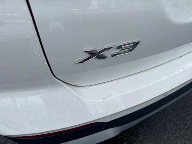 Certified 2024 BMW X3 xDrive30i w/ Premium Package image 10