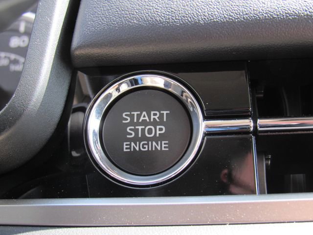 New 2026 Mitsubishi Outlander ES image 25