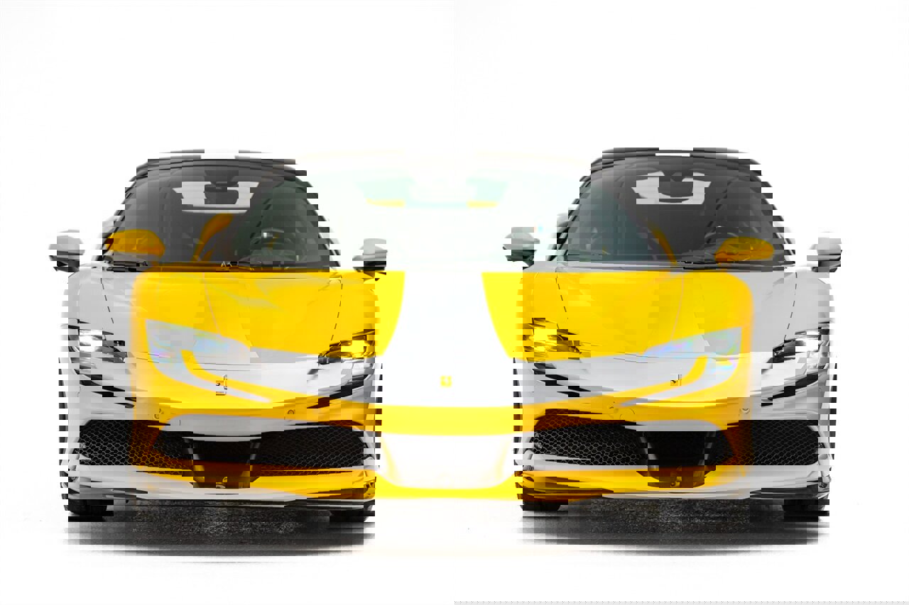 Used 2023 Ferrari SF90 Spider image 9