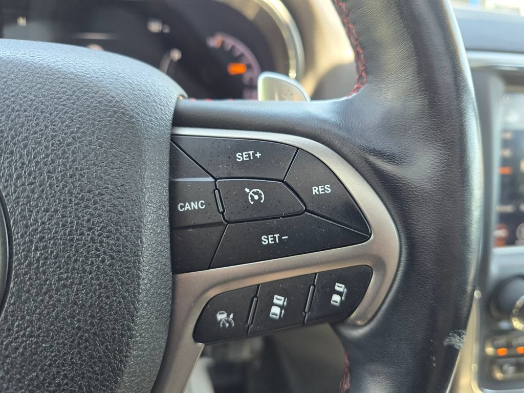 Used 2018 Jeep Grand Cherokee Trailhawk AWD/4WD image 16