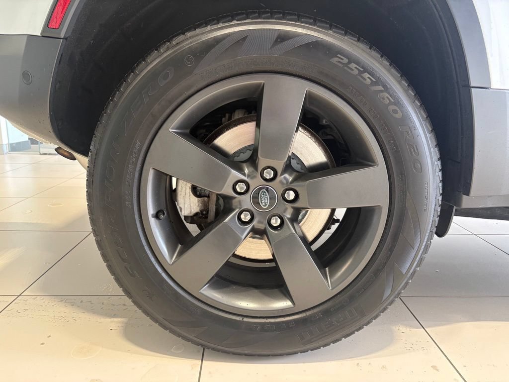 Used 2022 Land Rover Defender 110 SE AWD/4WD image 13