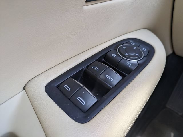 Used 2018 Cadillac XT5 Premium Luxury FWD image 22