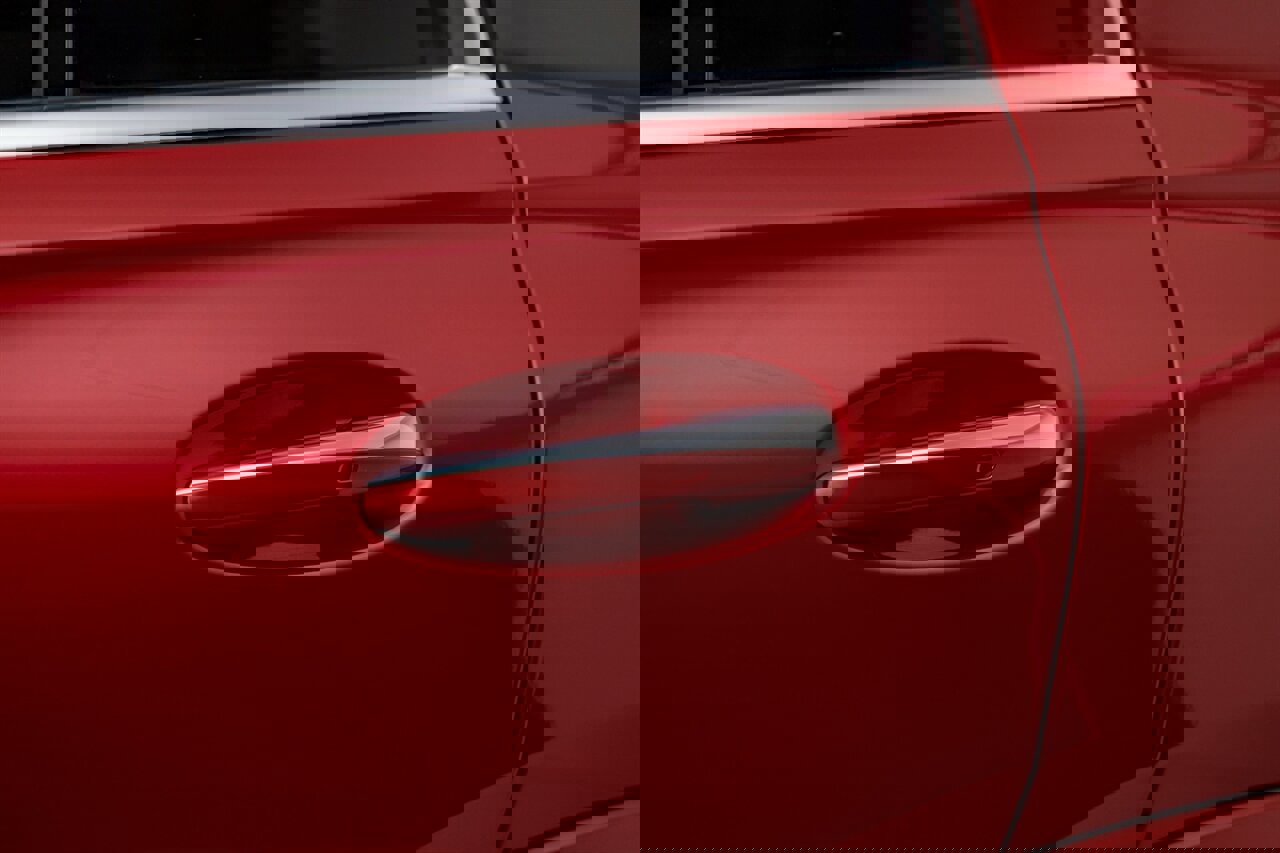 Used 2024 Mercedes-Benz GLE 350 4MATIC image 15