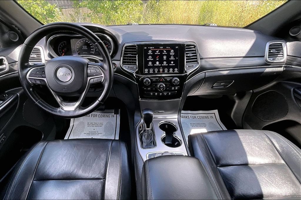 Used 2021 Jeep Grand Cherokee Limited AWD/4WD image 15