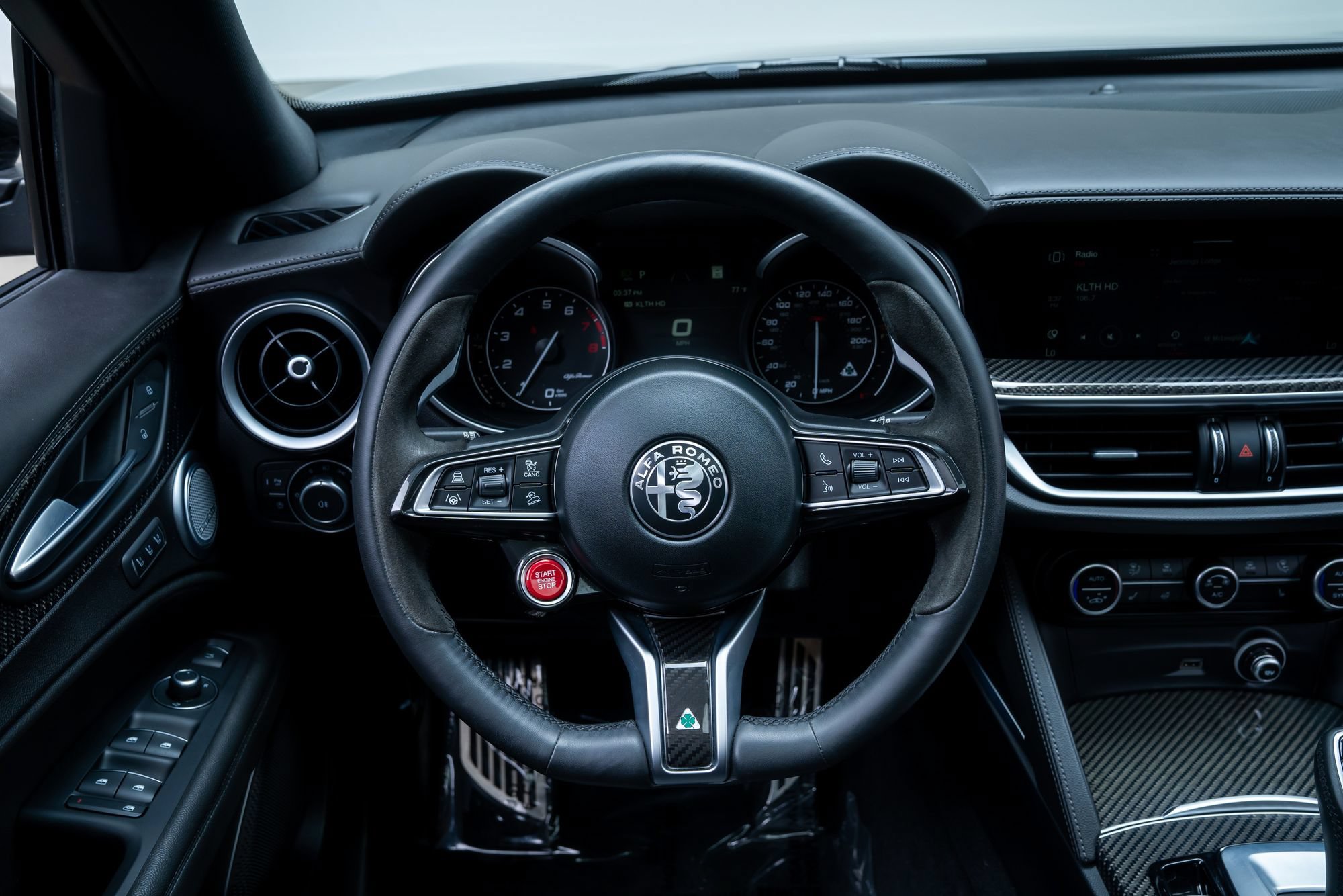 Used 2022 Alfa Romeo Stelvio Quadrifoglio w/ Active Assist Plus Package AWD/4WD image 10