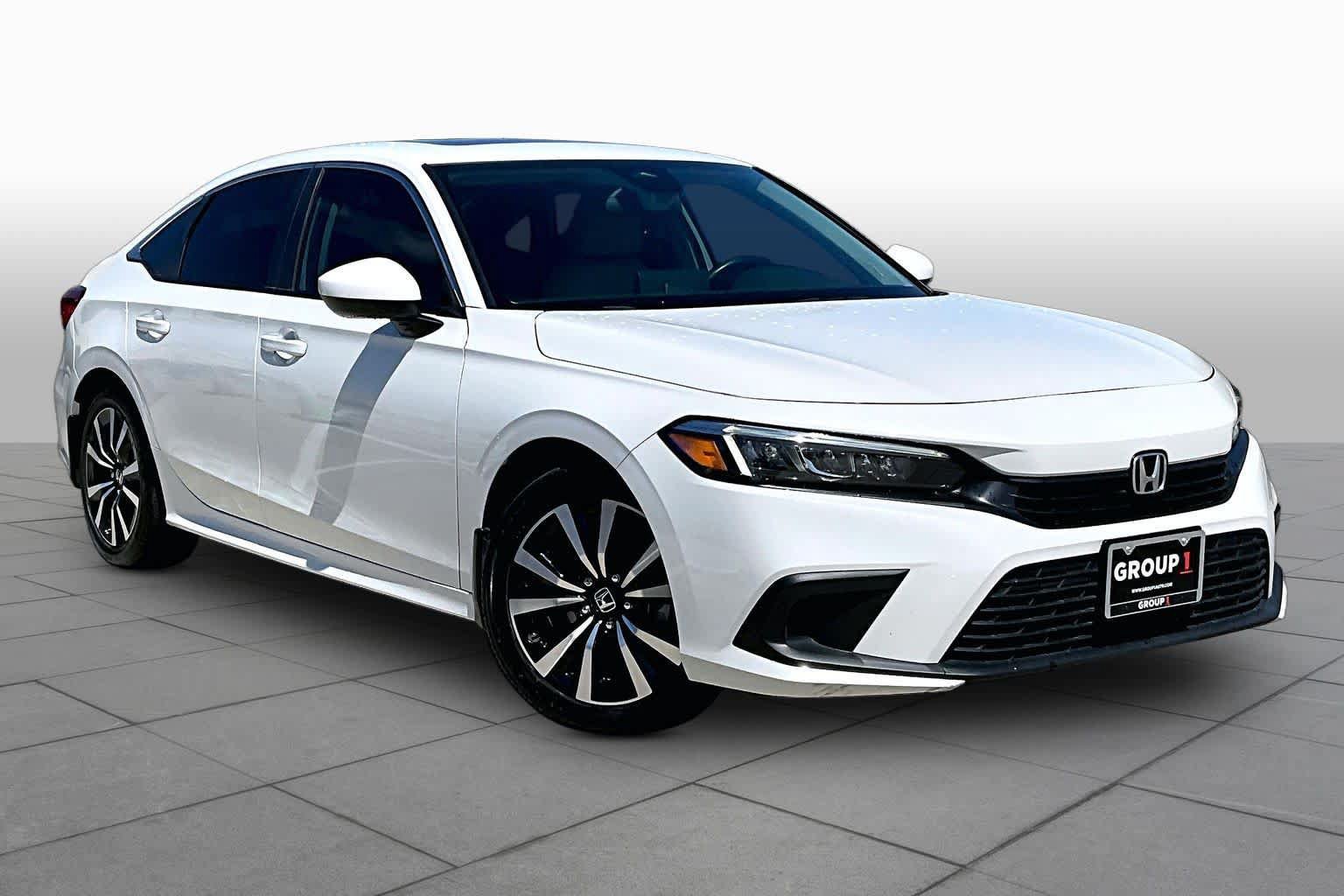 Used 2022 Honda Civic EX image 3