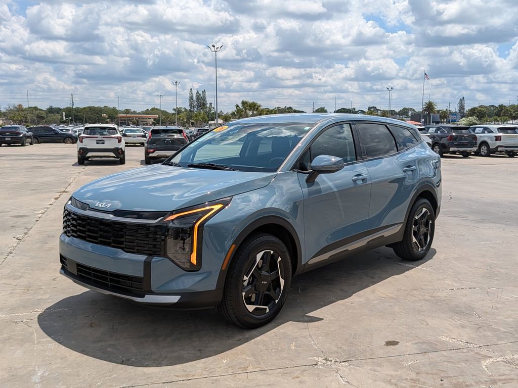 Certified 2026 Kia Sportage S AWD/4WD image 4