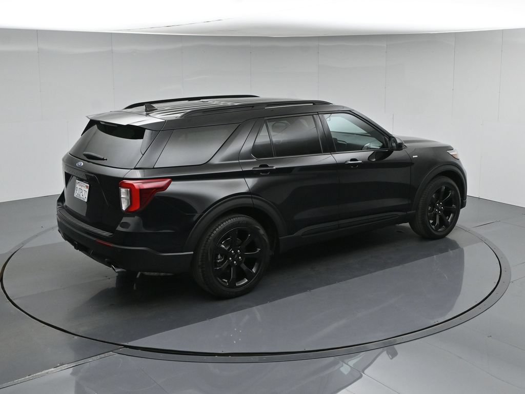 Certified 2023 Ford Explorer ST-Line w/ Class IV Trailer Tow Package RWD image 47