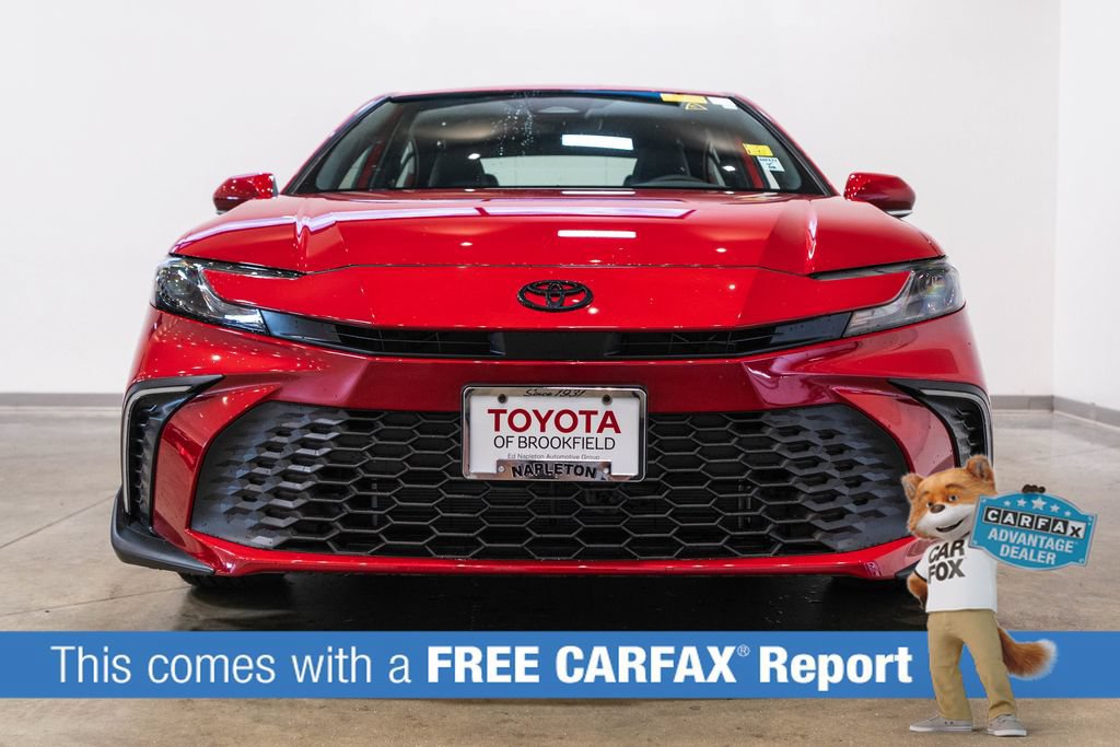 Used 2026 Toyota Camry SE w/ Convenience Package FWD image 2