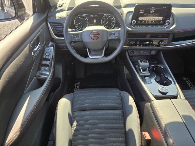 New 2026 Nissan Rogue SV AWD/4WD image 9