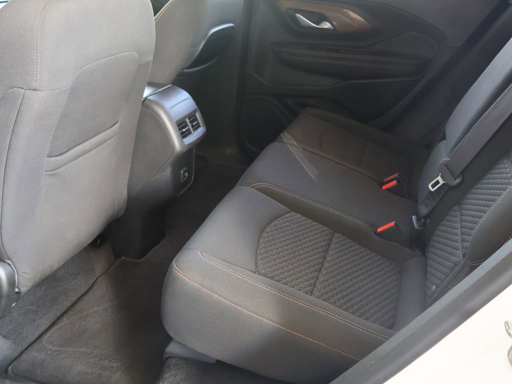 Used 2020 GMC Terrain SLE w/ Elevation Edition image 24