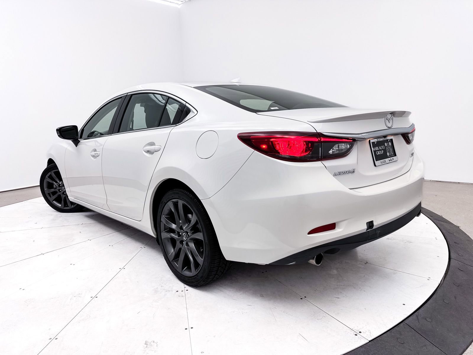 Used 2016 MAZDA MAZDA6 Grand Touring w/ GT Technology Package image 9