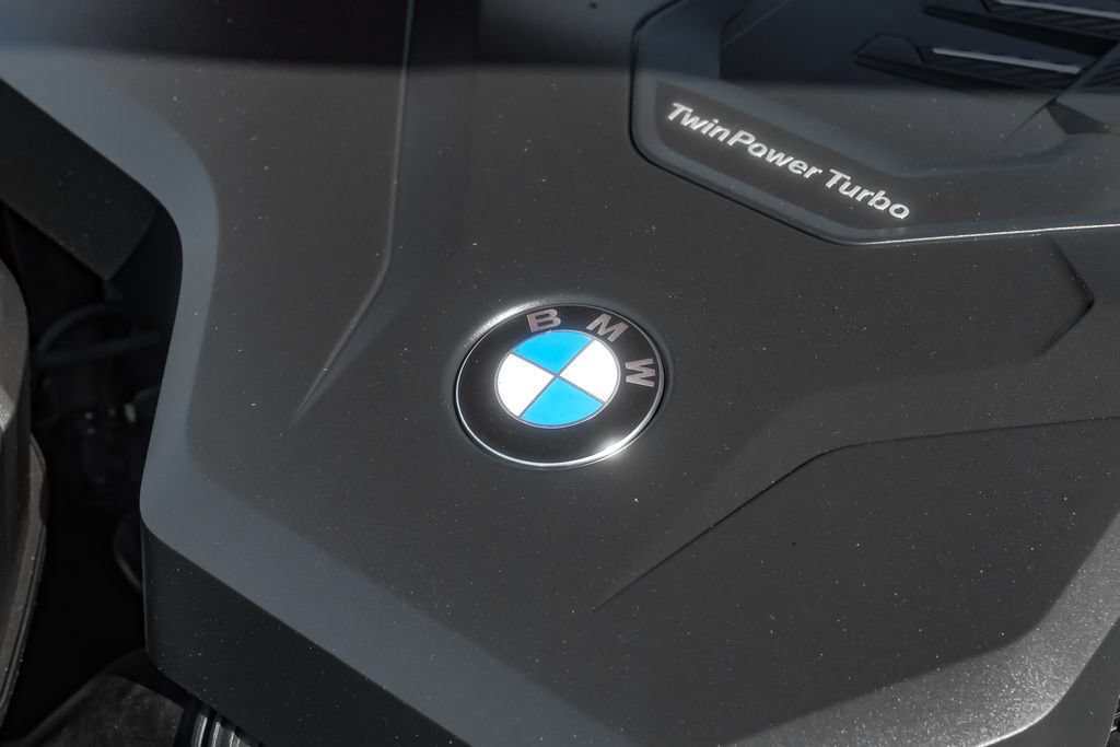 Used 2024 BMW 230i Coupe w/ Premium Package RWD image 47
