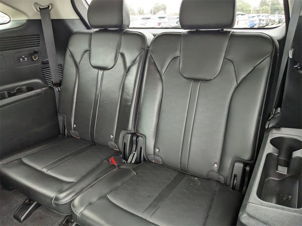 Certified 2024 Kia Sorento SX image 21