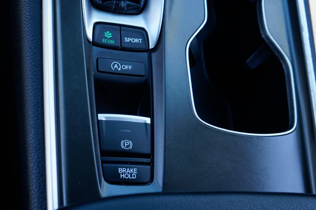 Used 2021 Honda Accord Sport image 29
