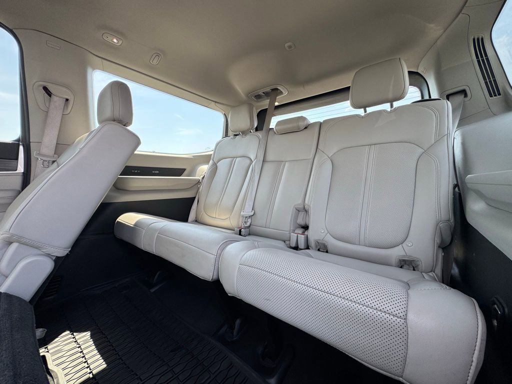 Used 2024 Jeep Wagoneer Series II w/ Flexible Seating Group image 20