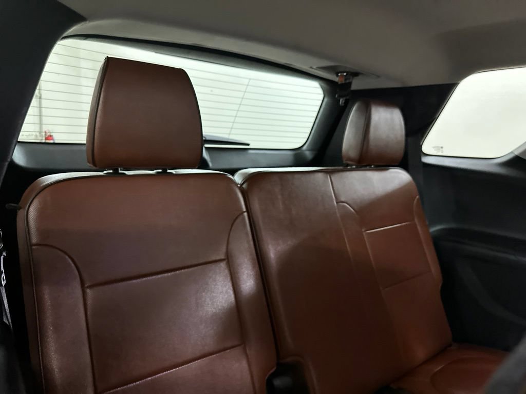 Used 2018 Chevrolet Traverse High Country AWD/4WD image 27