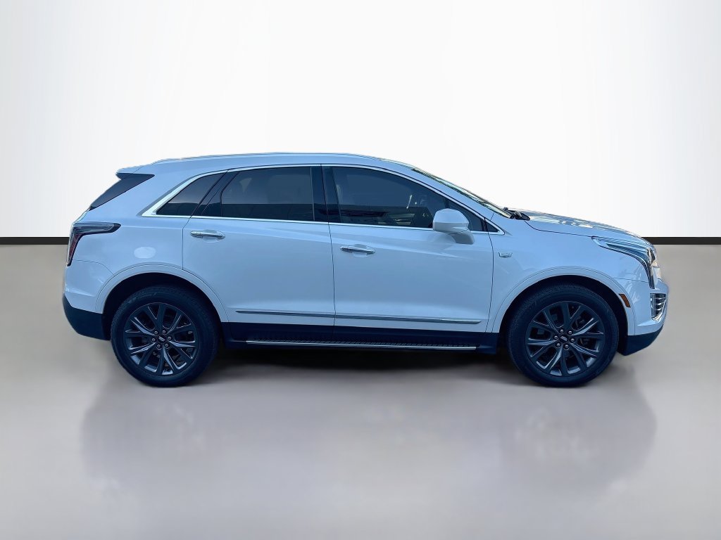 Used 2019 Cadillac XT5 Luxury w/ Sport Package FWD image 4