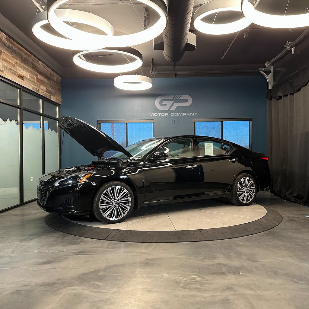 Used 2023 Nissan Altima 2.5 SL AWD/4WD image 24