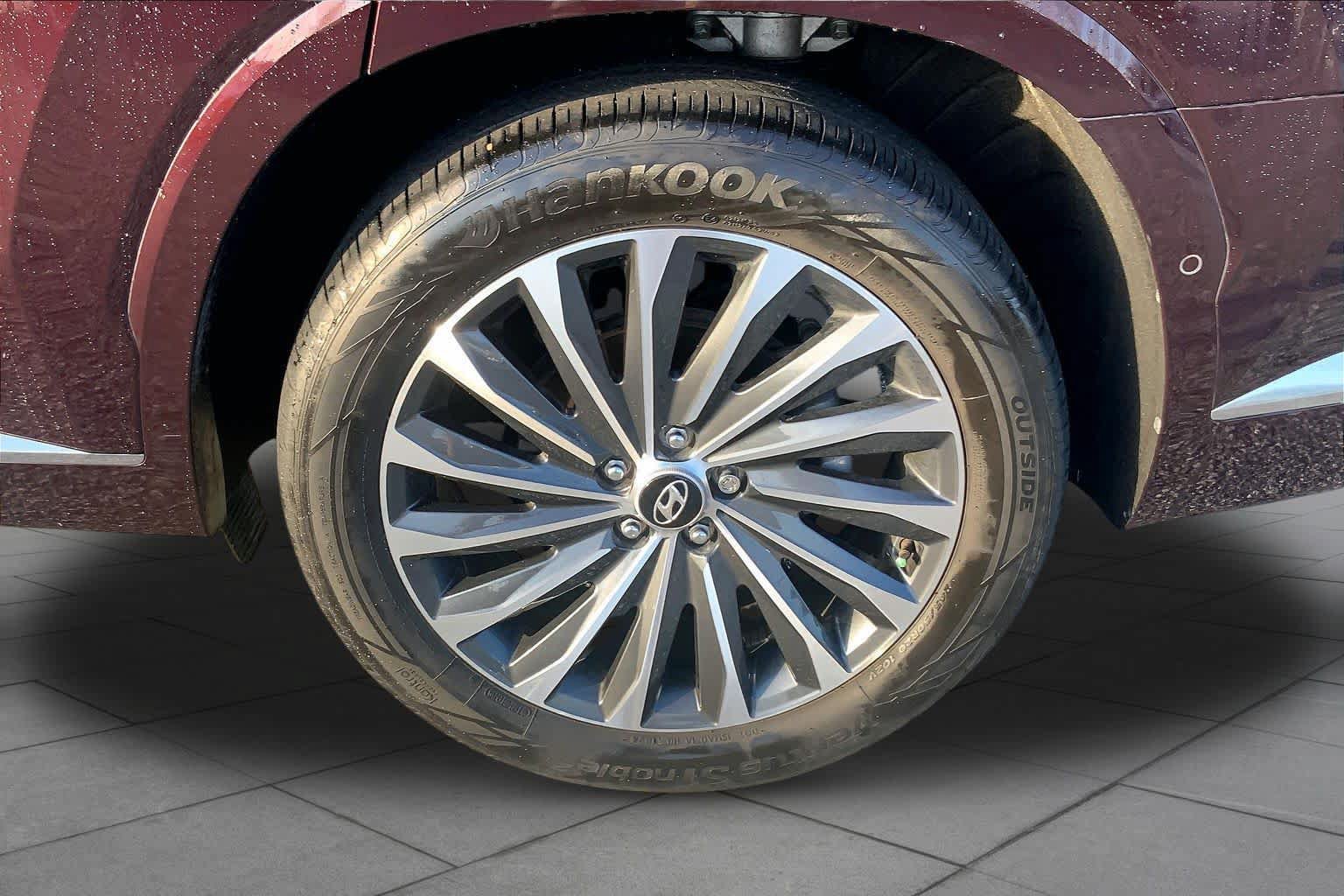 Used 2025 Hyundai Palisade Calligraphy AWD/4WD image 10