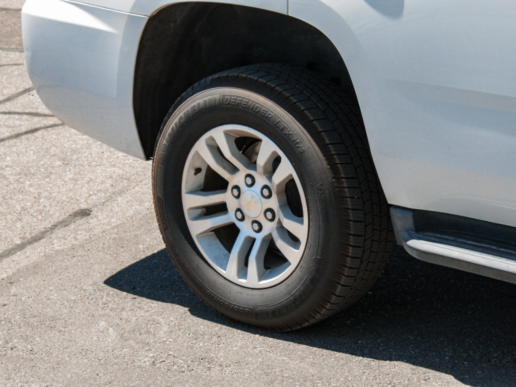 Used 2019 Chevrolet Tahoe LT AWD/4WD image 4