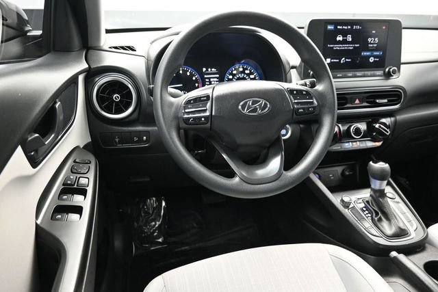 Used 2023 Hyundai Kona SEL AWD/4WD image 14