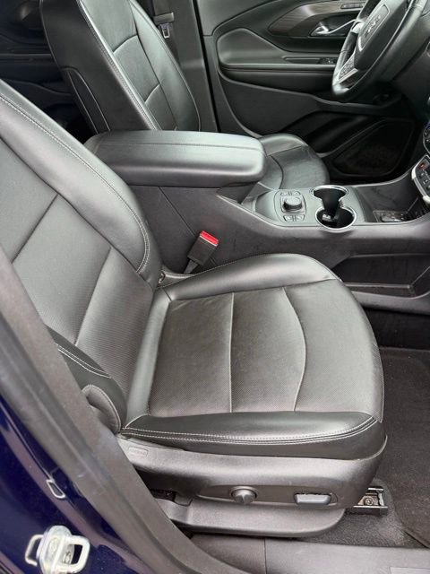 Used 2023 GMC Terrain SLT AWD/4WD image 8