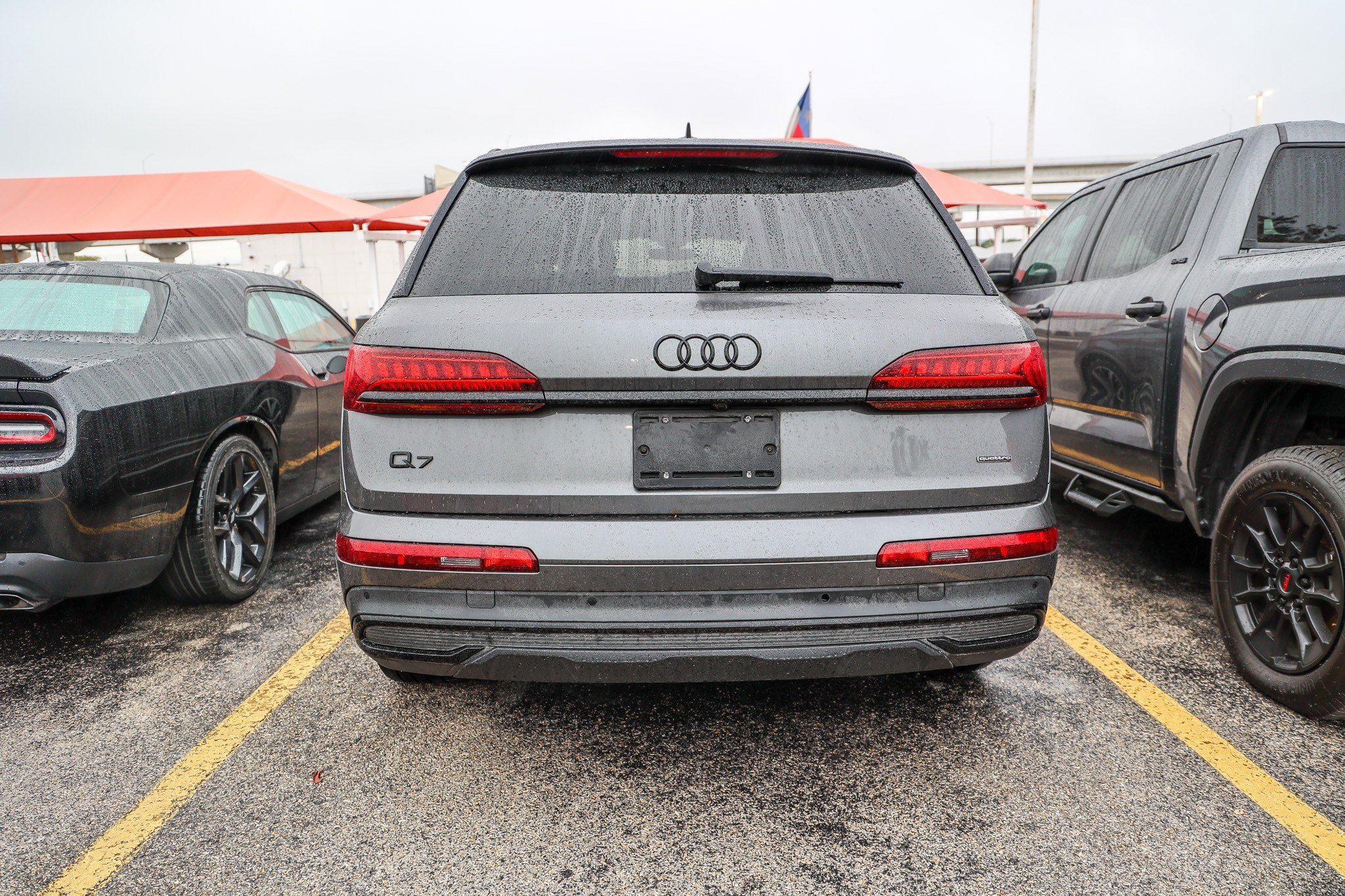 Used 2022 Audi Q7 3.0T Premium Plus w/ Premium Plus Package AWD/4WD image 9
