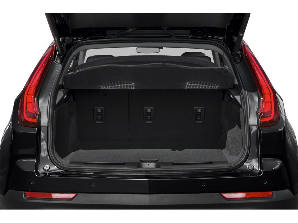 Used 2021 Cadillac XT4 Premium Luxury image 11