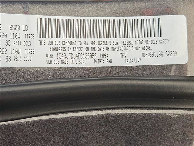Used 2015 Jeep Grand Cherokee SRT w/ Trailer Tow Group IV AWD/4WD image 26