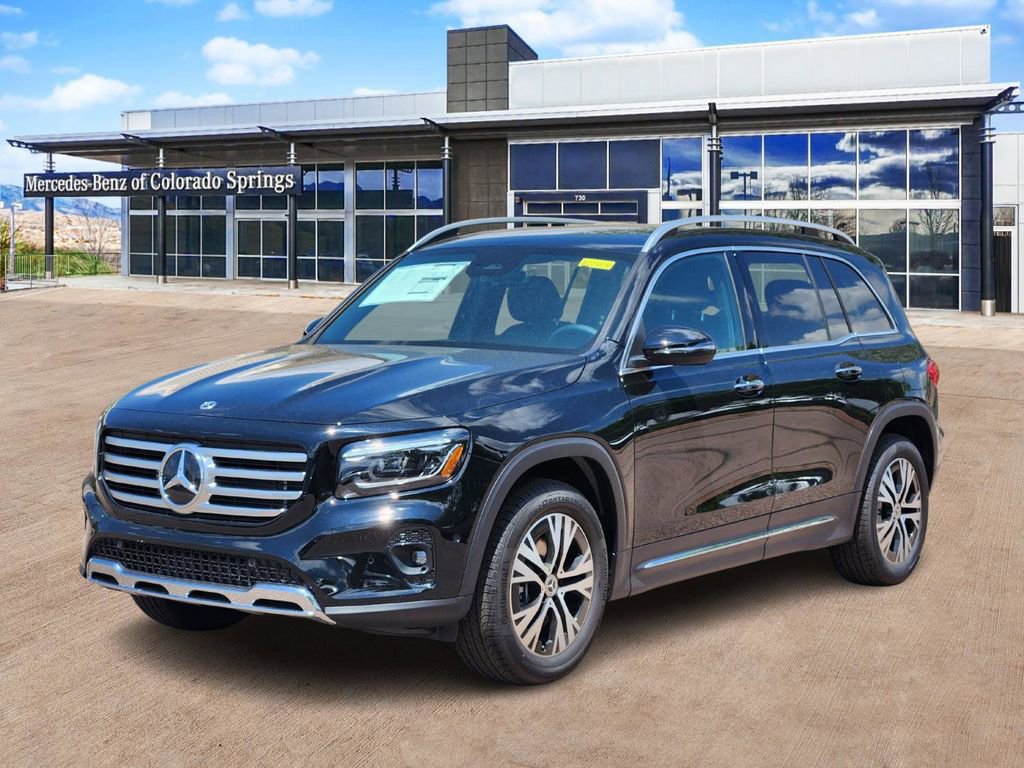 New 2025 Mercedes-Benz GLB 250 4MATIC image 3