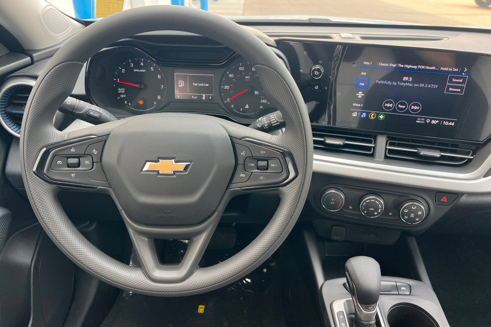 New 2026 Chevrolet Trax LS w/ LS Convenience Package FWD image 10