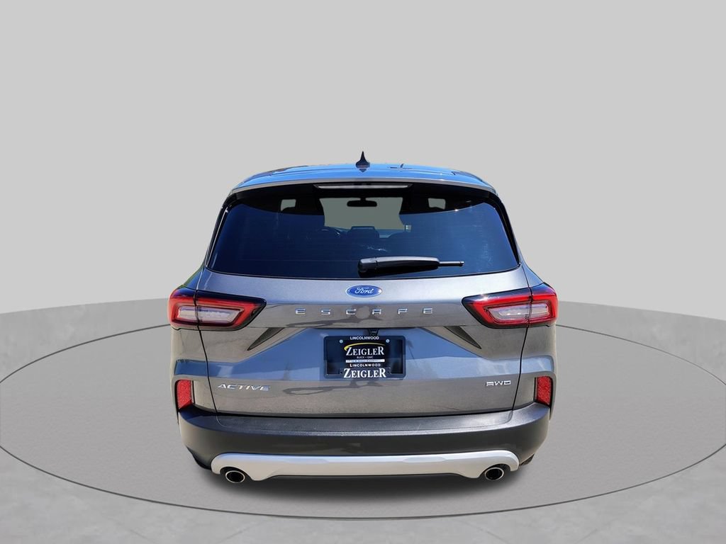 Used 2025 Ford Escape Active AWD/4WD image 8