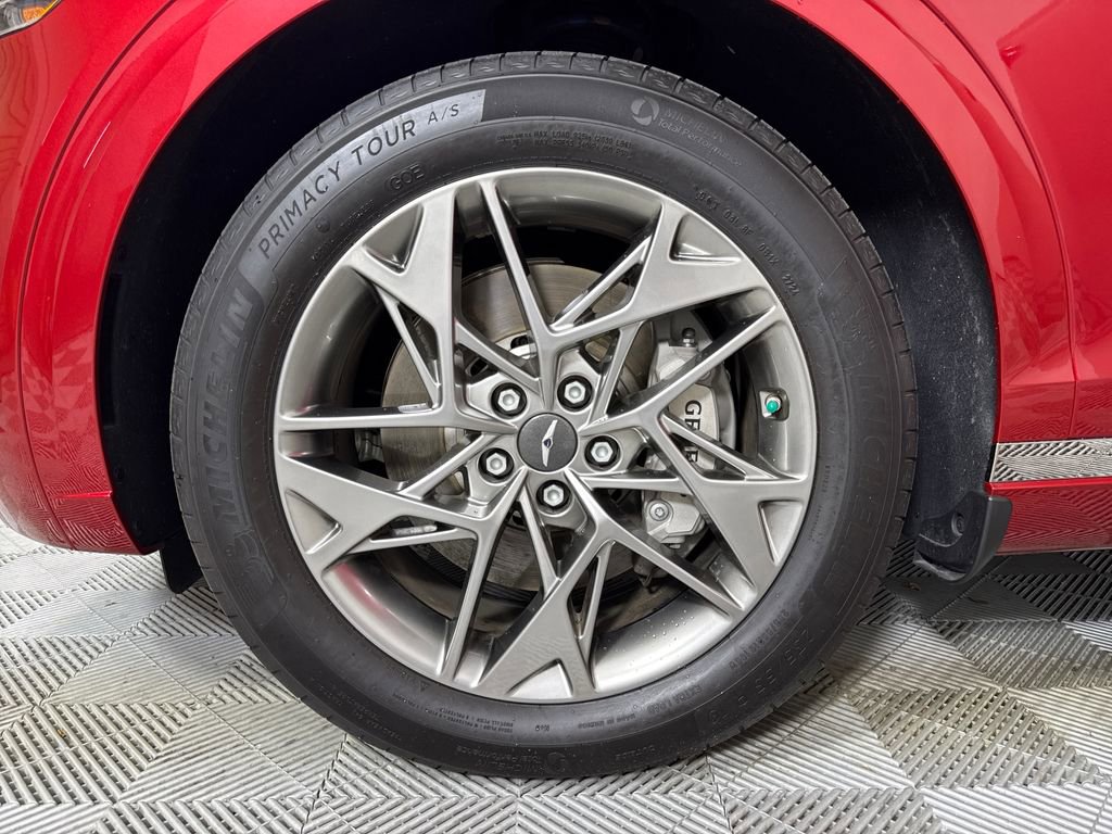 Certified 2025 Genesis GV70 2.5T w/ Advanced Package image 25
