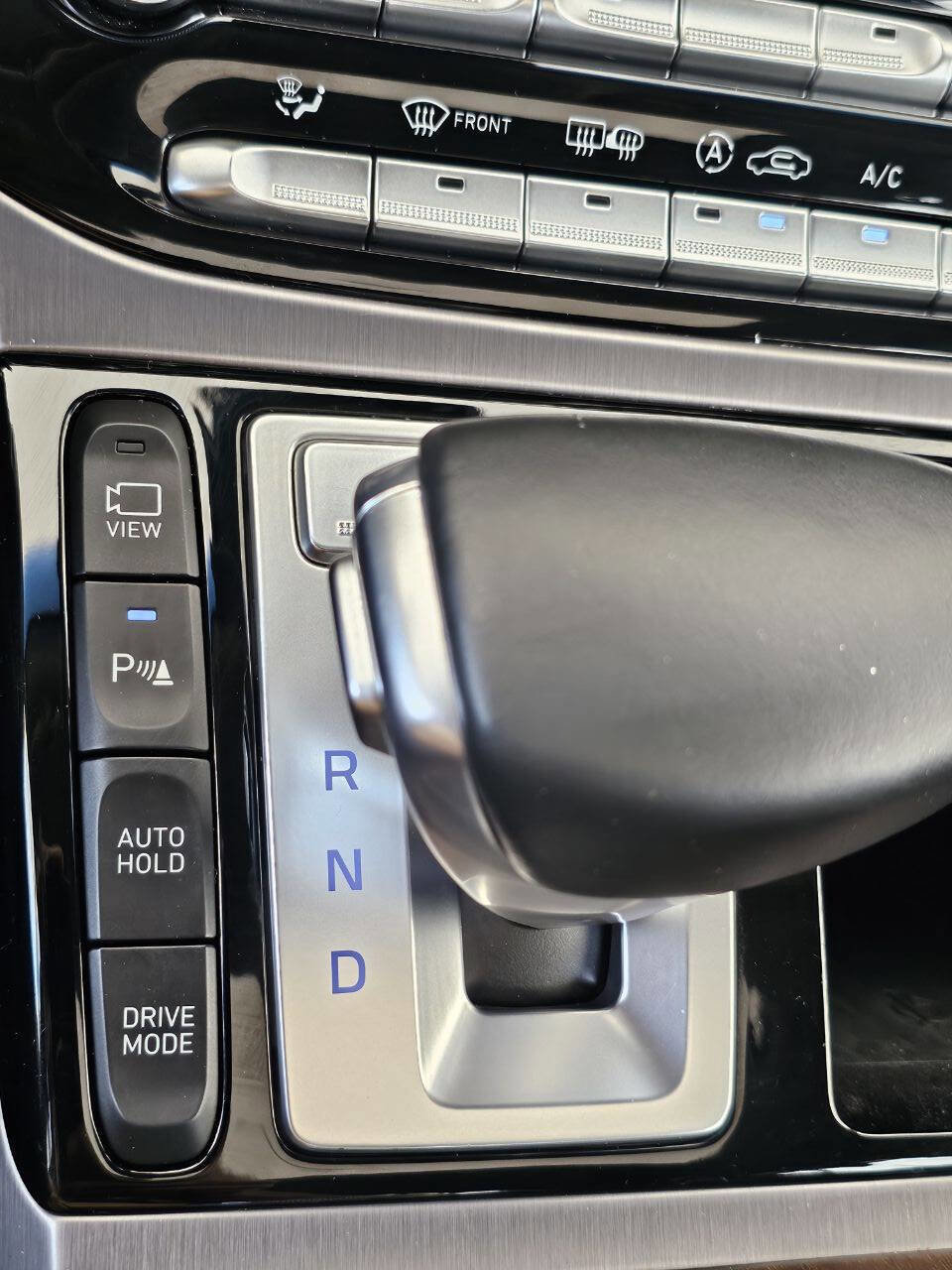 Used 2017 Genesis G90 5.0 Ultimate RWD image 38