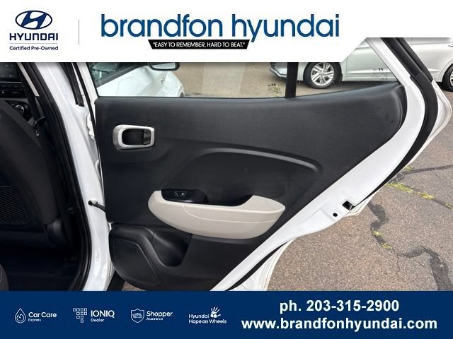 Certified 2023 Hyundai Venue SEL FWD image 9