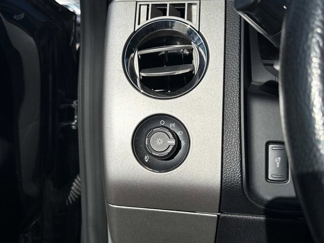 Used 2017 Ford Expedition XLT w/ Equipment Group 202A image 27