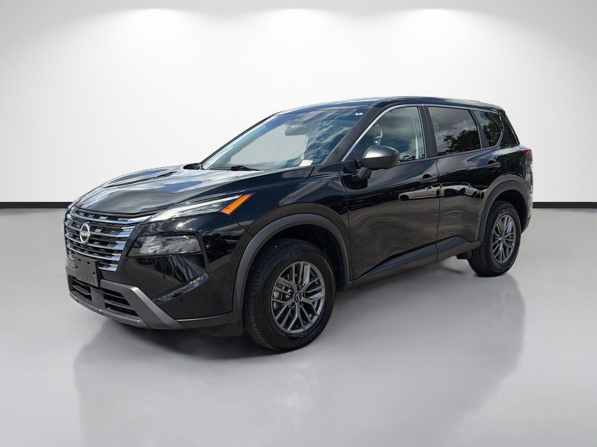 Used 2024 Nissan Rogue S AWD/4WD image 7