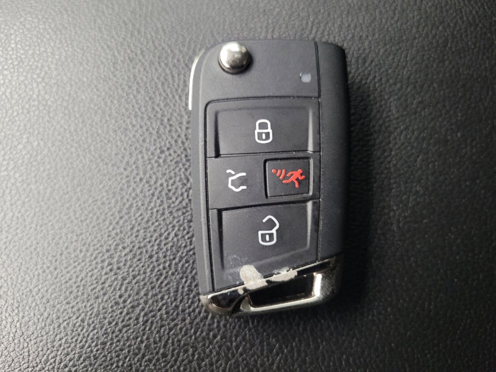 Used 2022 Volkswagen Tiguan S FWD image 32