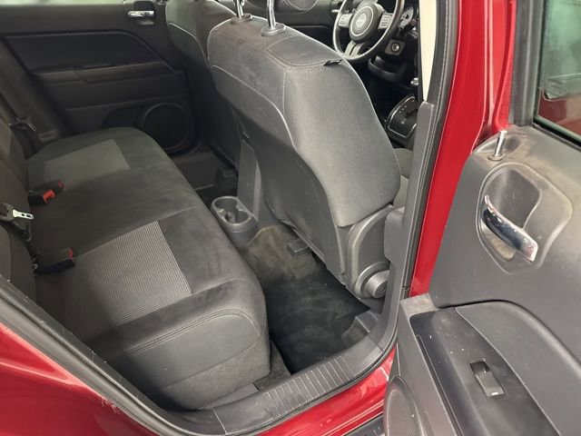 Used 2014 Jeep Patriot Latitude image 23