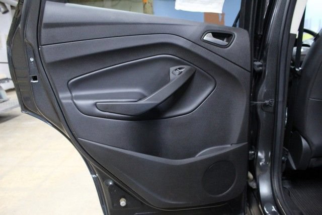 Used 2019 Ford Escape SEL FWD image 13