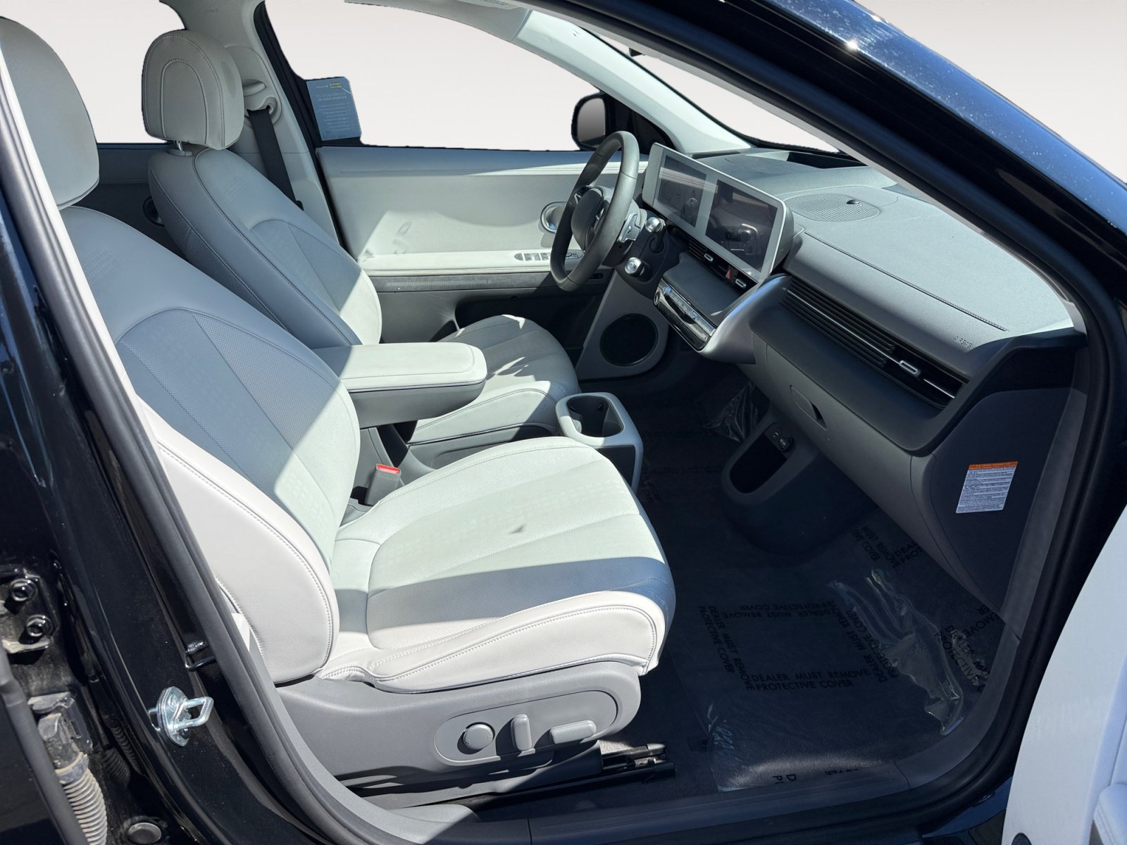 Used 2023 Hyundai Ioniq 5 Limited AWD/4WD image 19