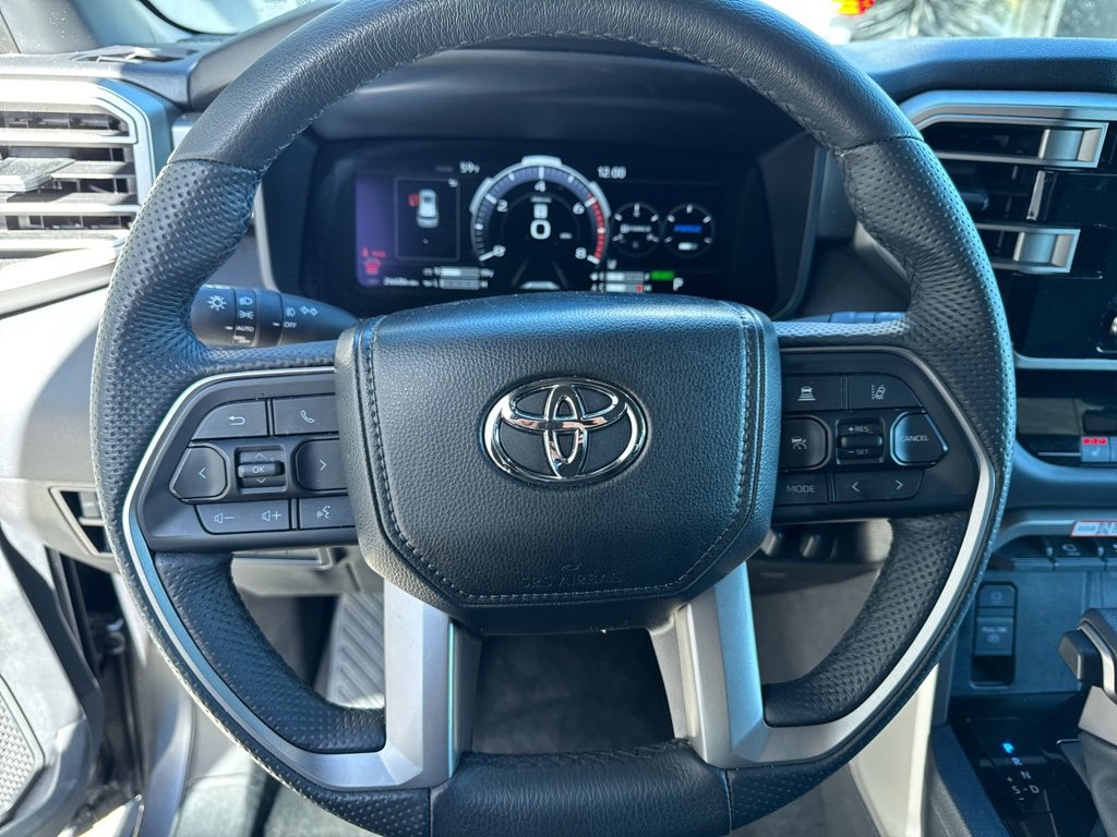 Used 2025 Toyota Sequoia SR5 image 3