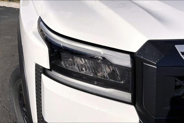 New 2026 Nissan Frontier PRO-4X w/ Tow Package image 10