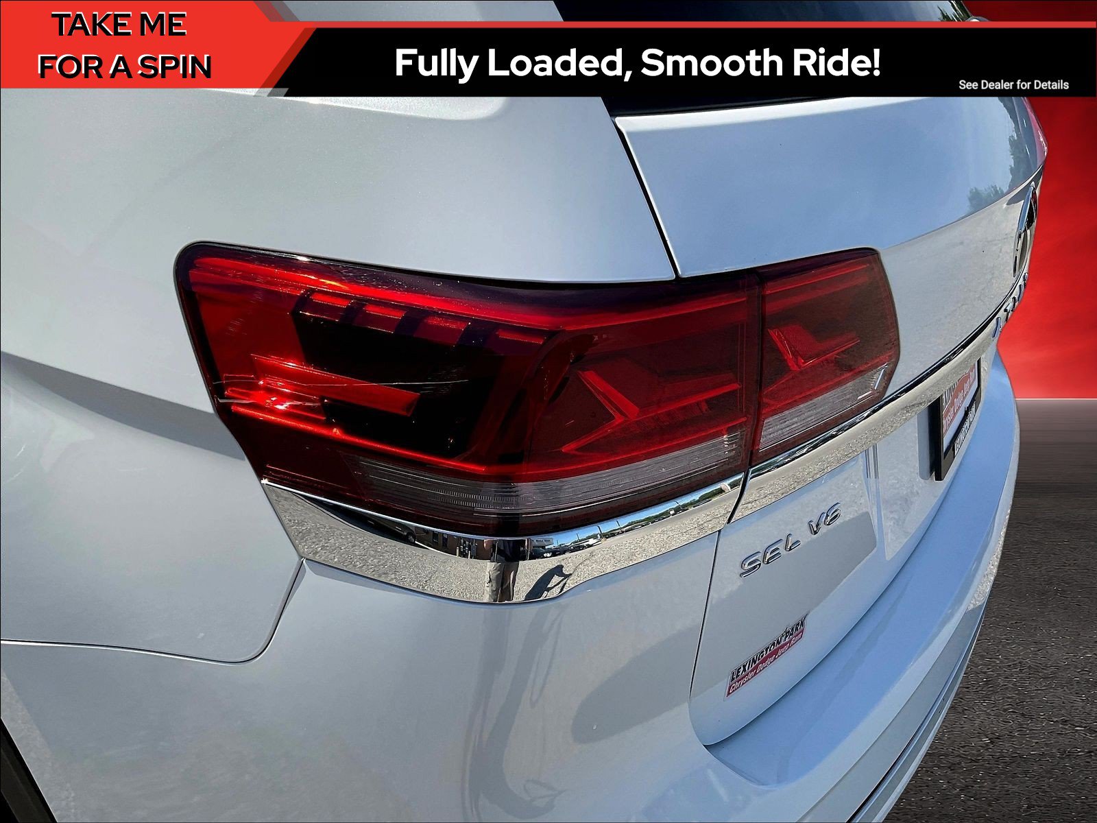 Used 2023 Volkswagen Atlas SEL Premium AWD/4WD image 22